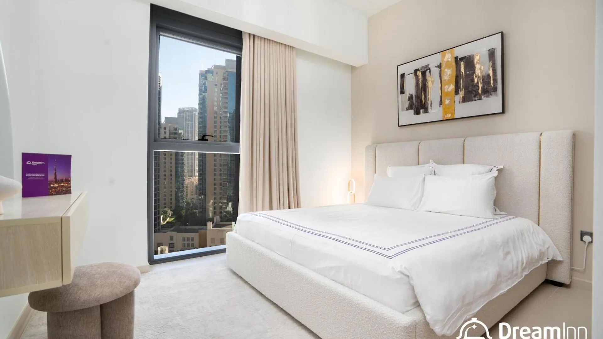 Apartment Dream Inn - Act One Act Two Apartment, Downtown Dubai