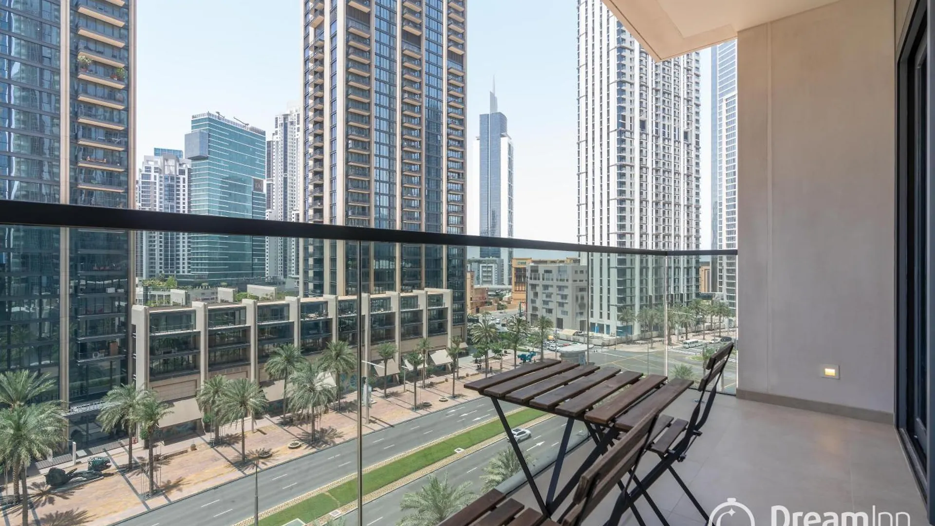 Dream Inn - Act One Act Two Apartment, Downtown Dubai Apartment