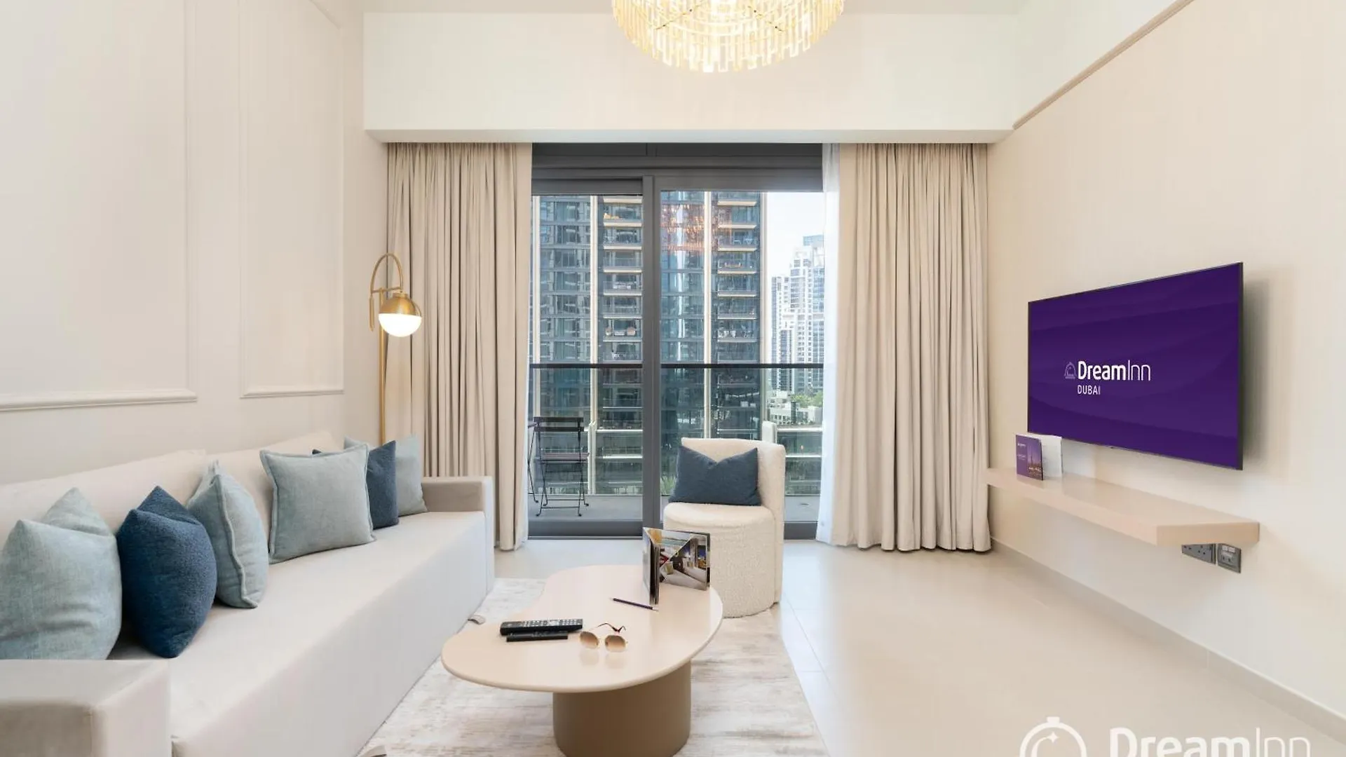 Apartment Dream Inn - Act One Act Two Apartment, Downtown Dubai