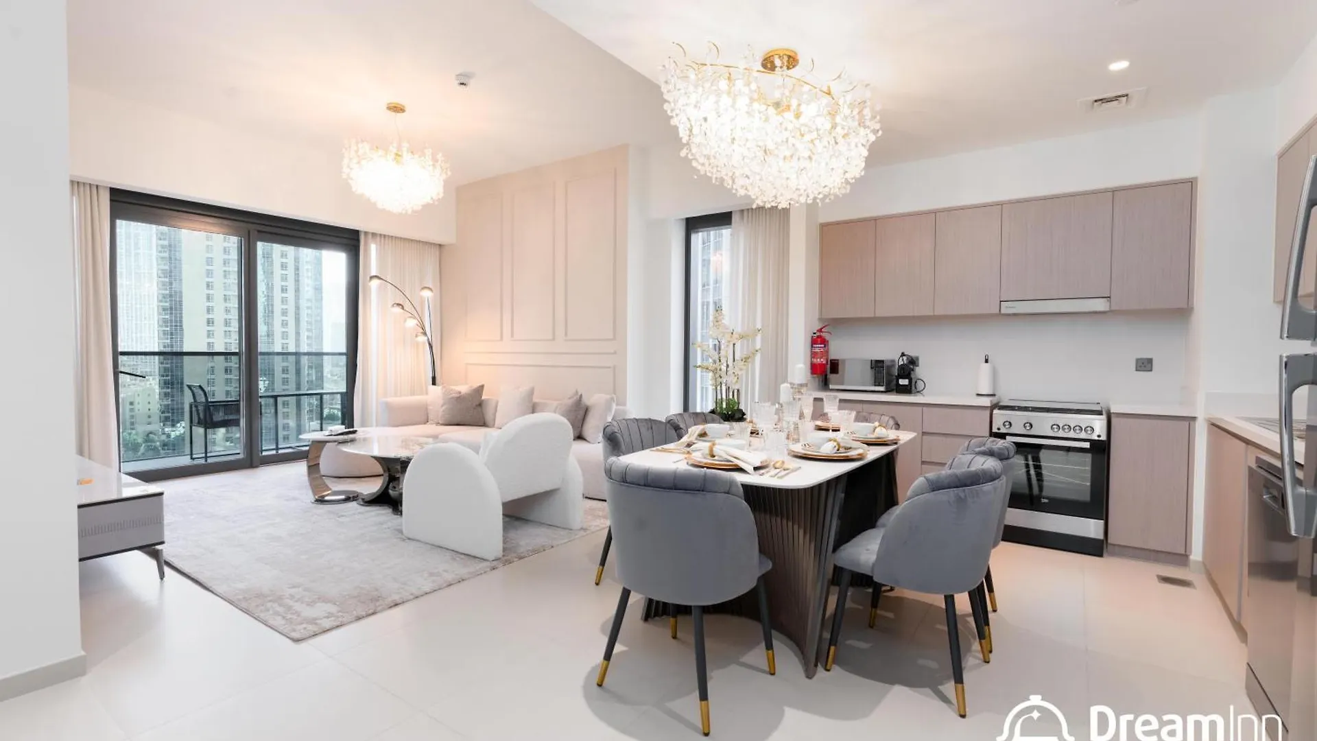 Apartment Dream Inn - Act One Act Two Apartment, Downtown Dubai United Arab Emirates